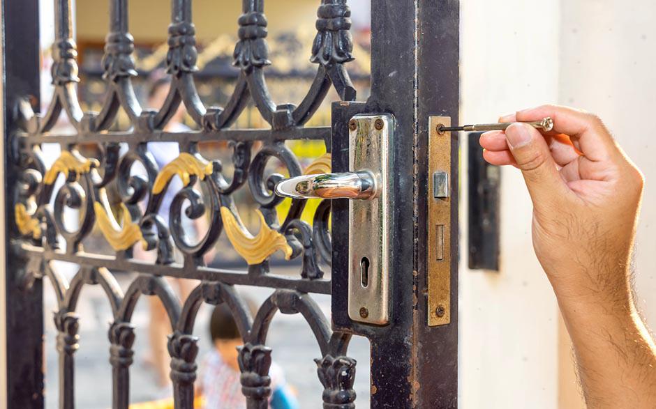 éxpérience nécessaire pour serrure porte blindée Paris 11